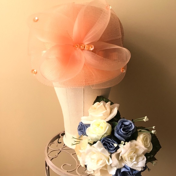 Brand New Round Peach Hat - Picture 5 of 6